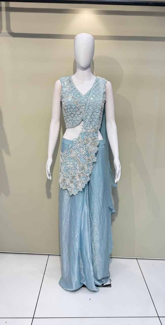 A507 By Amoha Trendz Indian Traditional Wear Collection Beautiful Stylish Fancy Colorful Party Wear & Occasional Wear Fancy Sarees At Wholesale Price